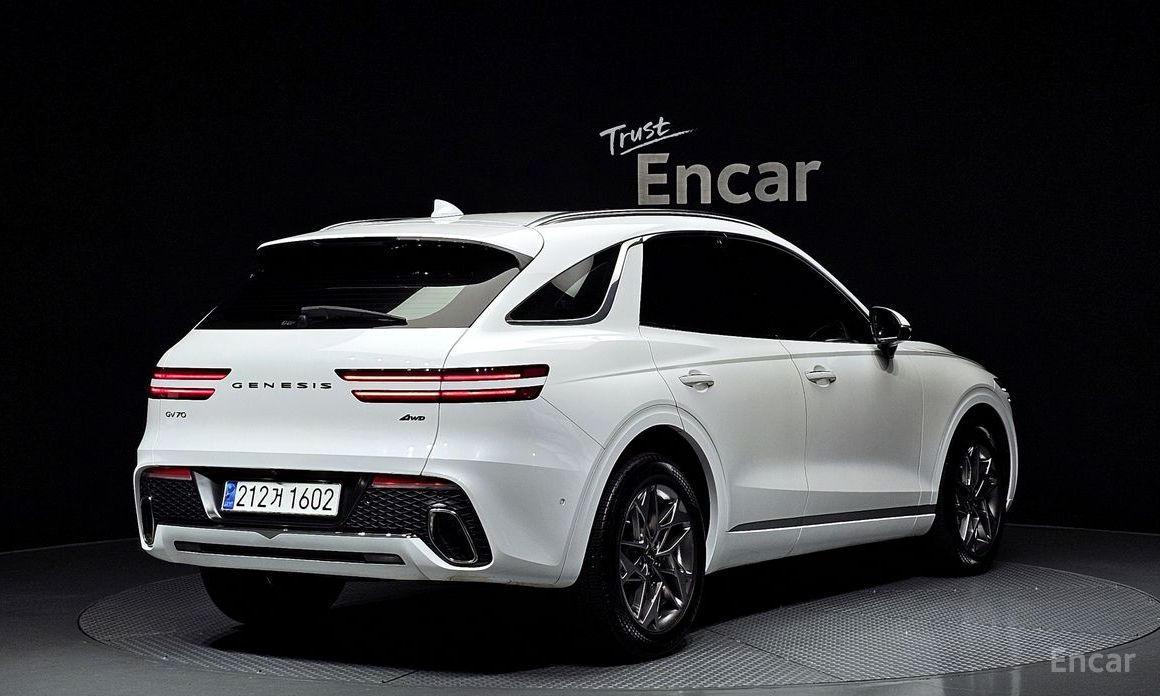  Genesis GV70