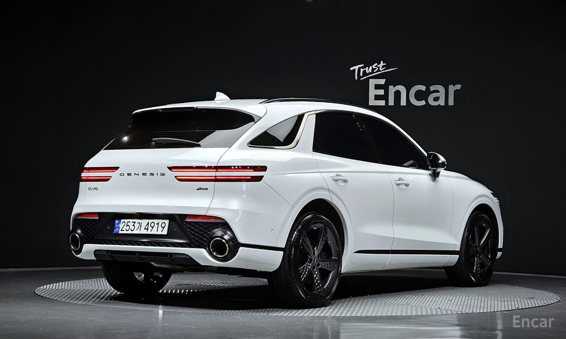  Genesis GV70