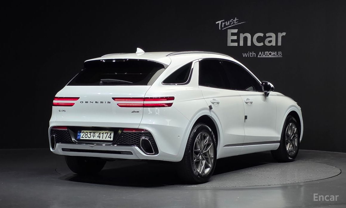  Genesis GV70