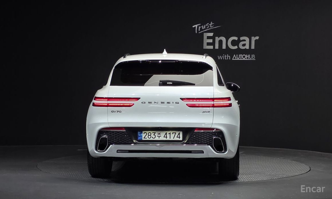  Genesis GV70