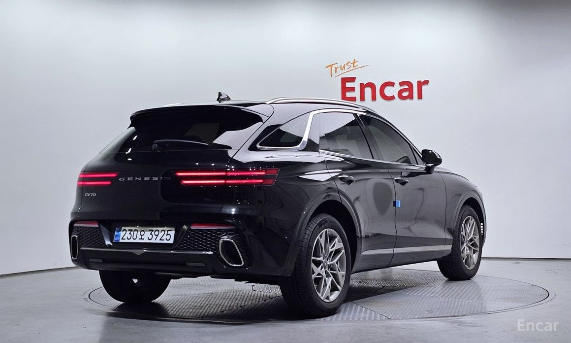  Genesis GV70