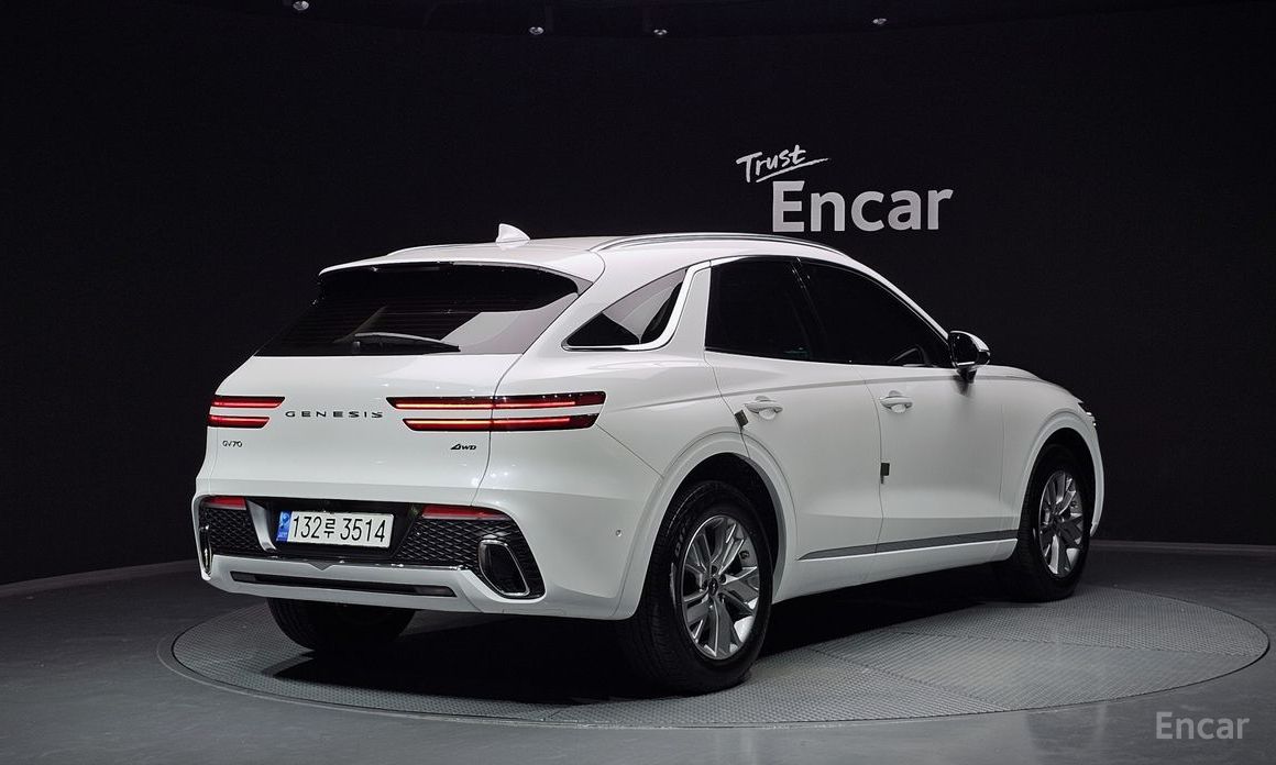  Genesis GV70