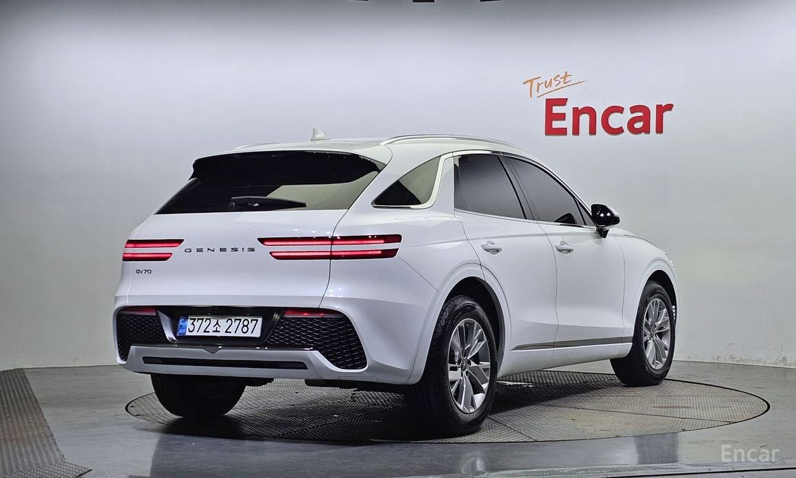  Genesis GV70