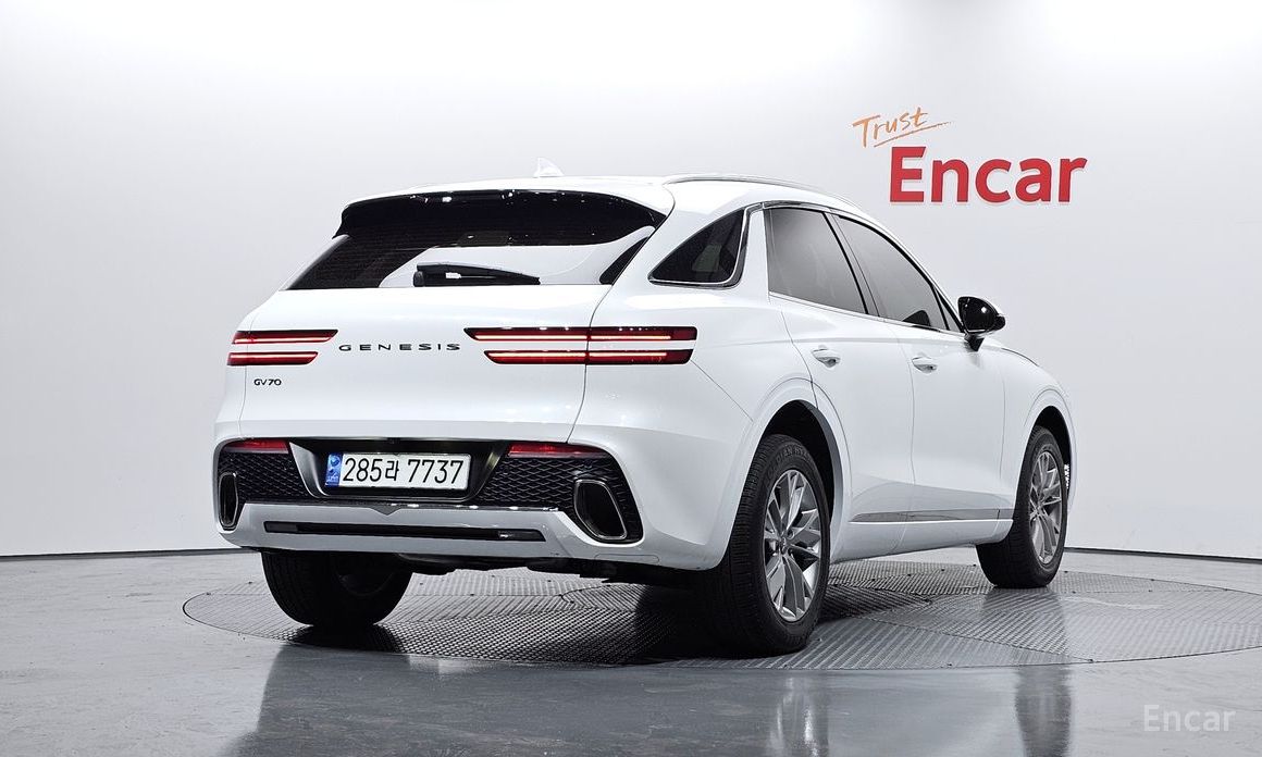  Genesis GV70