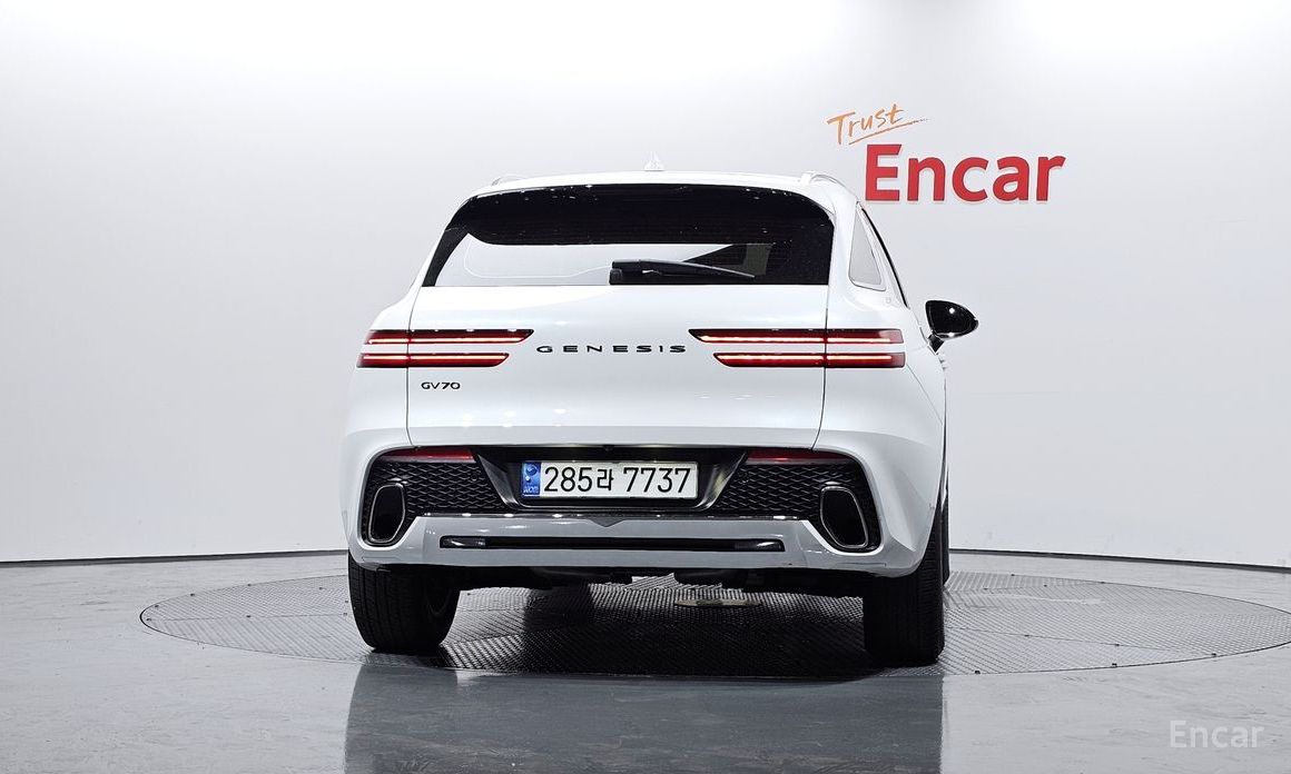  Genesis GV70