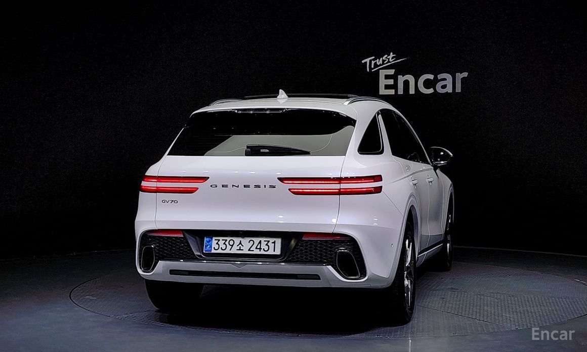  Genesis GV70
