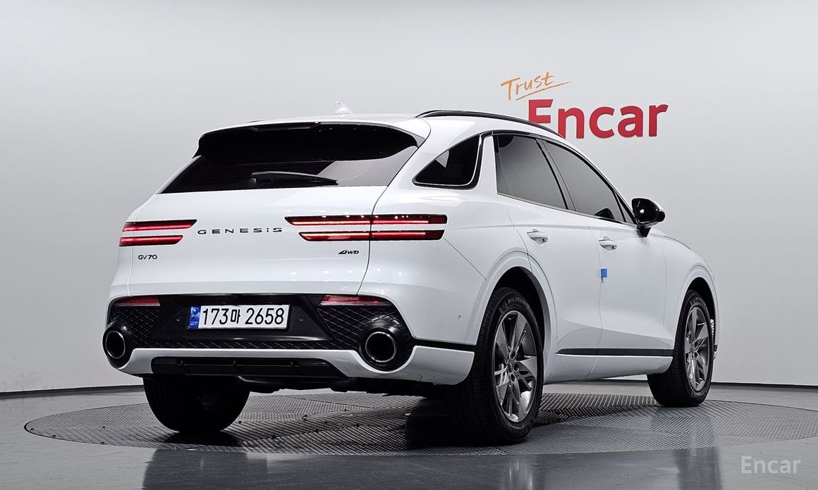  Genesis GV70