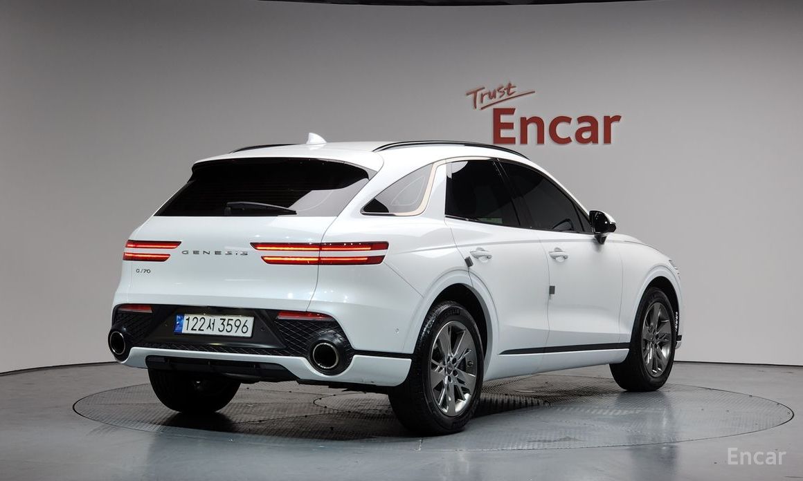  Genesis GV70