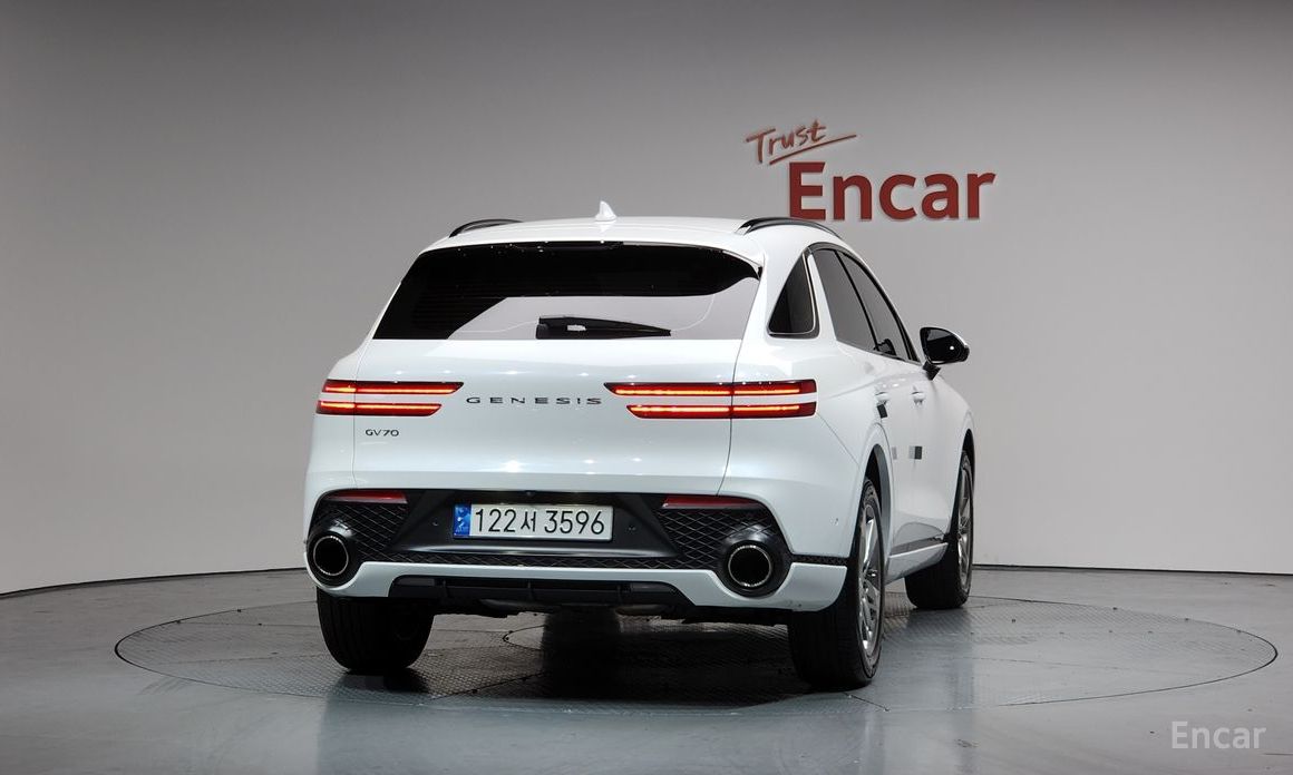  Genesis GV70