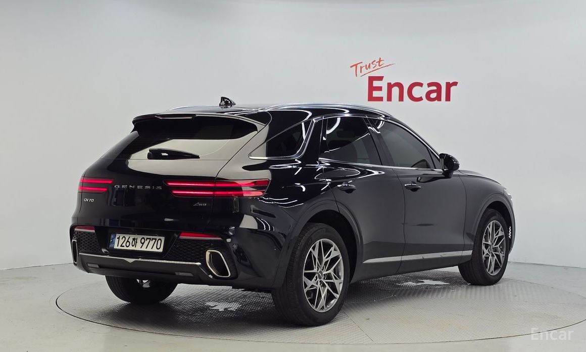  Genesis GV70