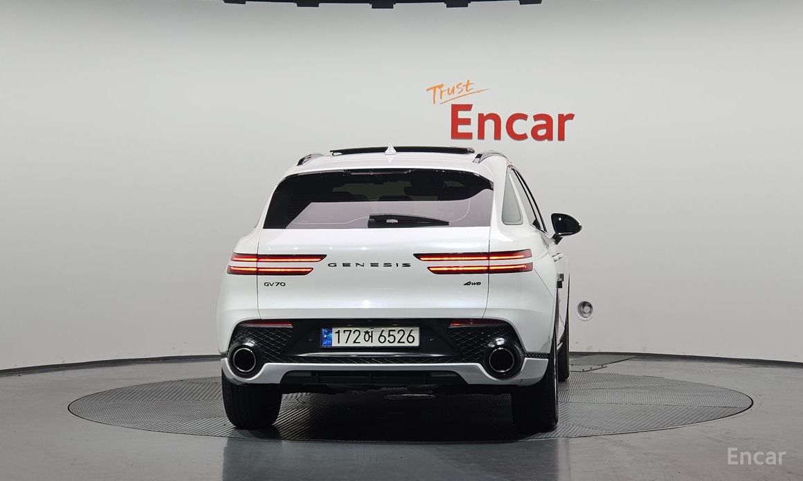  Genesis GV70