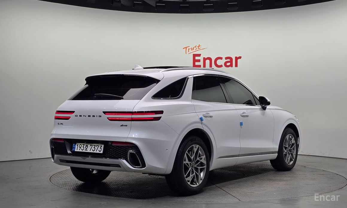  Genesis GV70