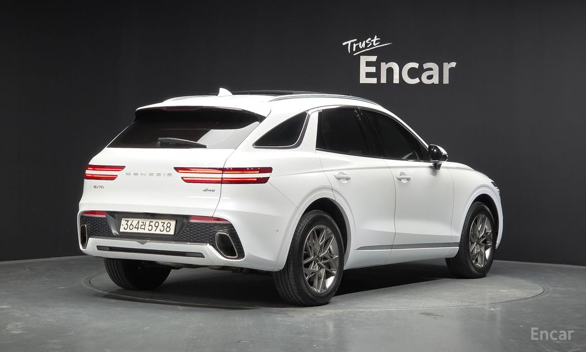  Genesis GV70