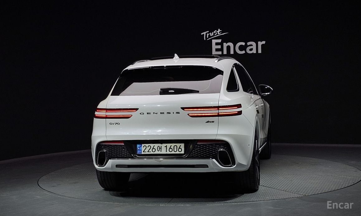  Genesis GV70