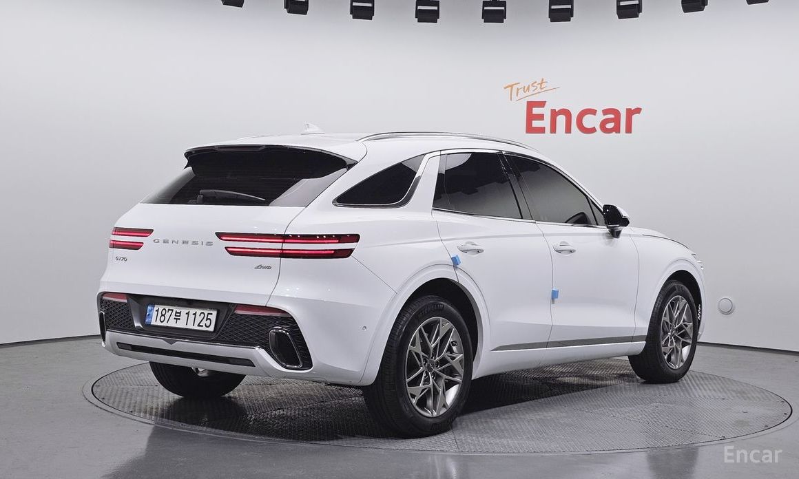  Genesis GV70