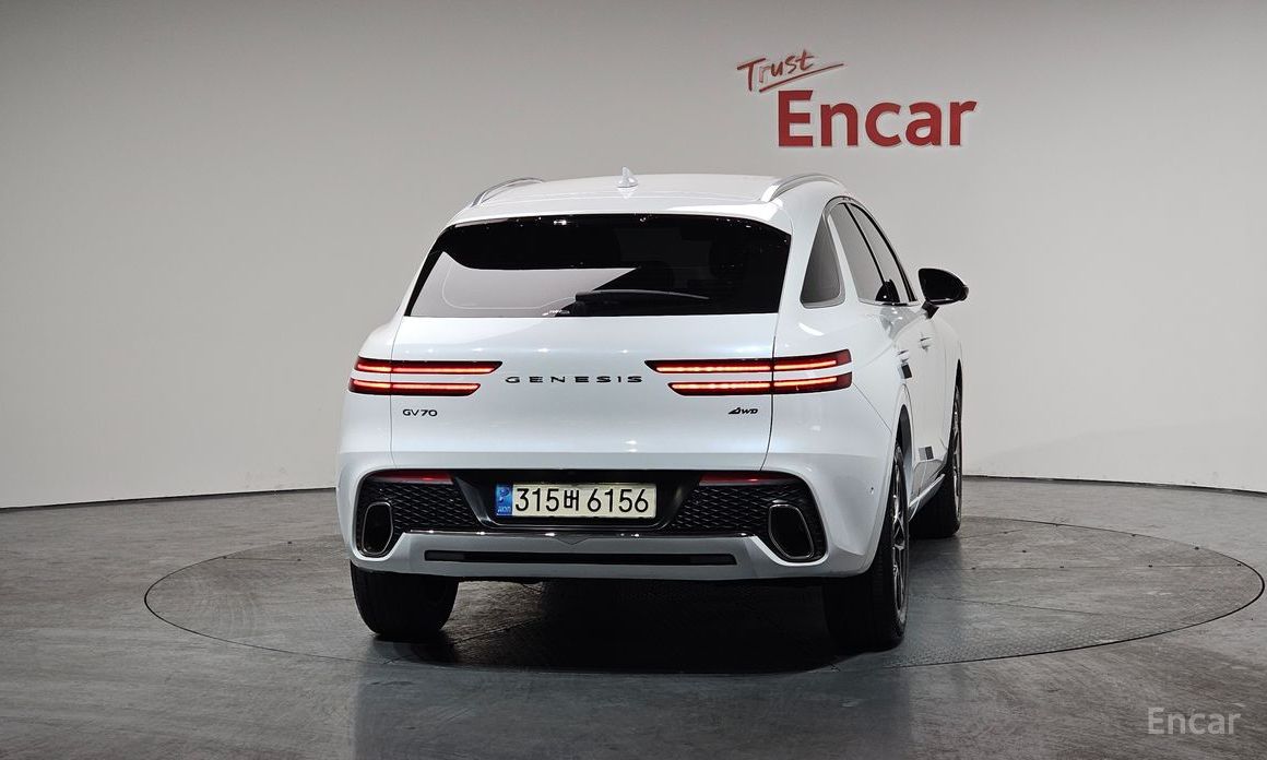  Genesis GV70