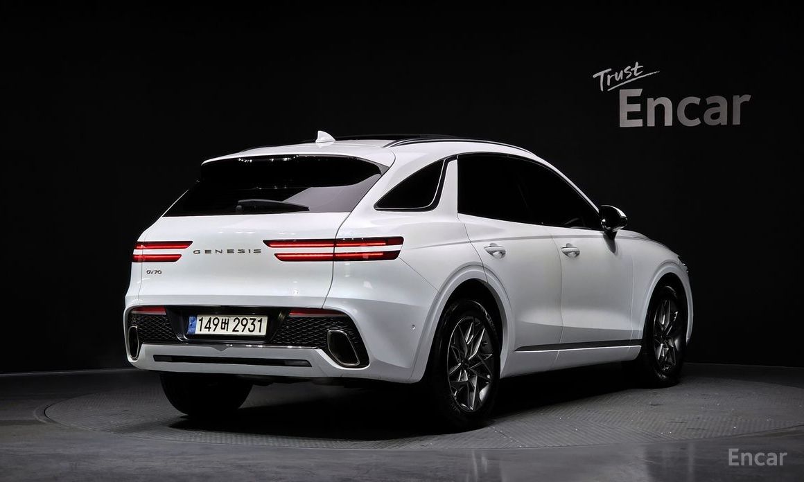  Genesis GV70