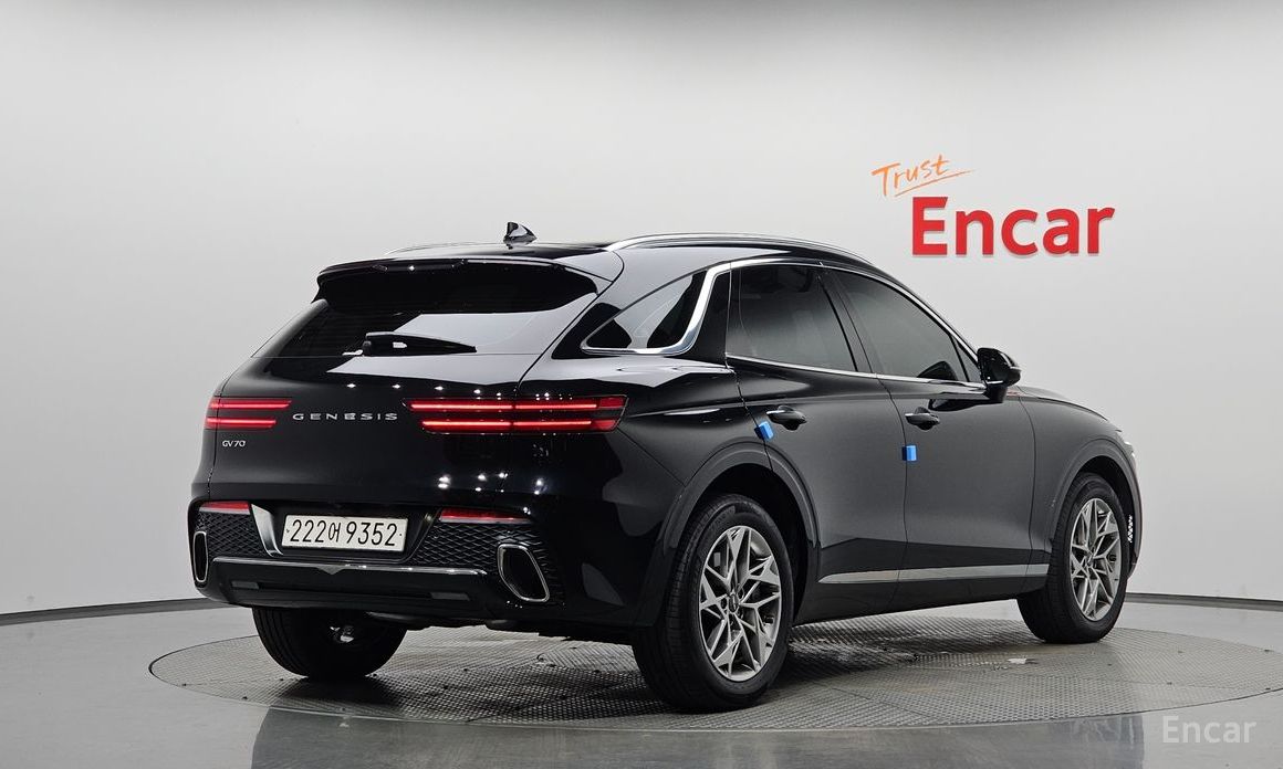  Genesis GV70