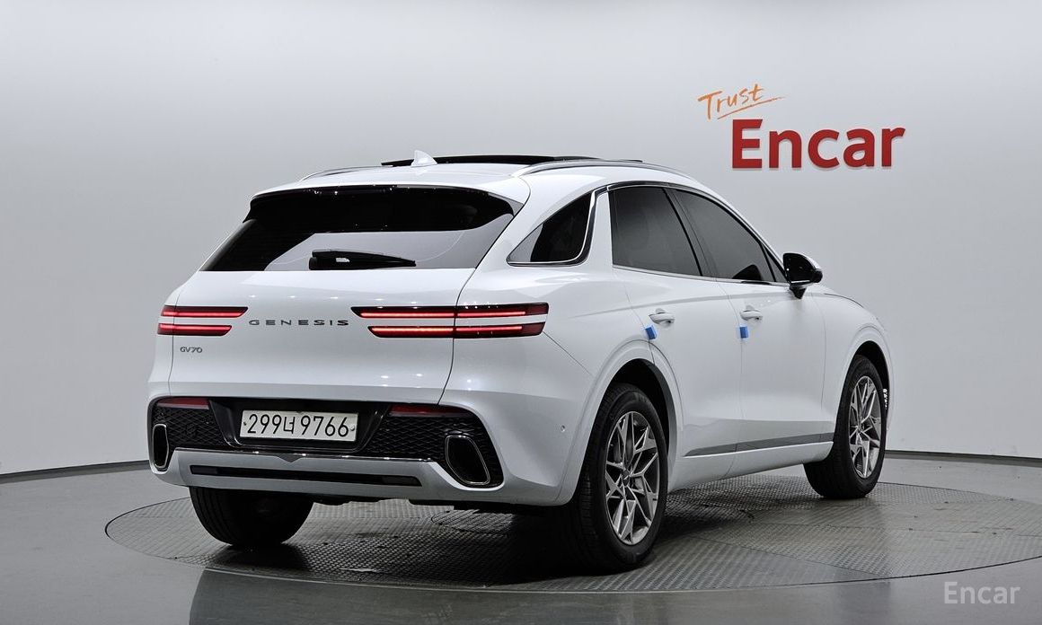  Genesis GV70