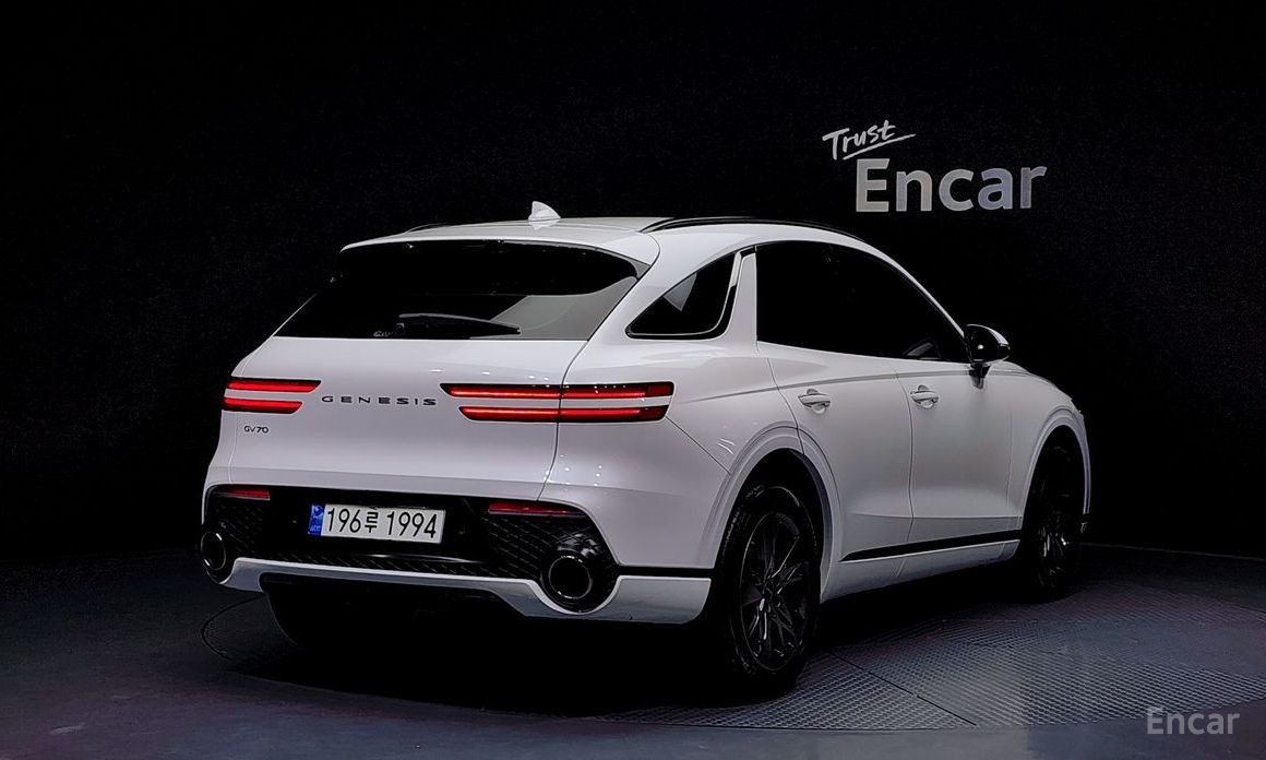 Genesis GV70