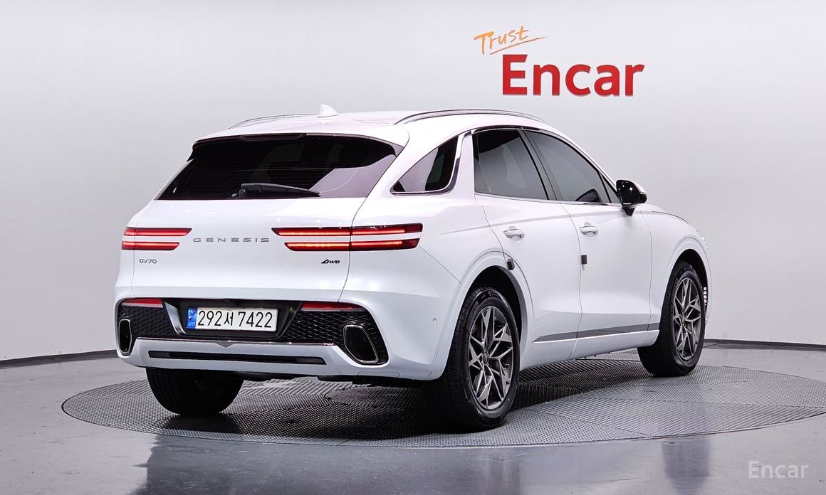  Genesis GV70