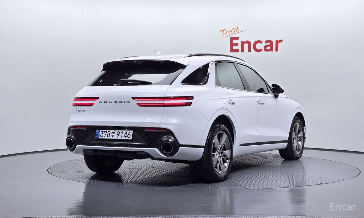  Genesis GV70