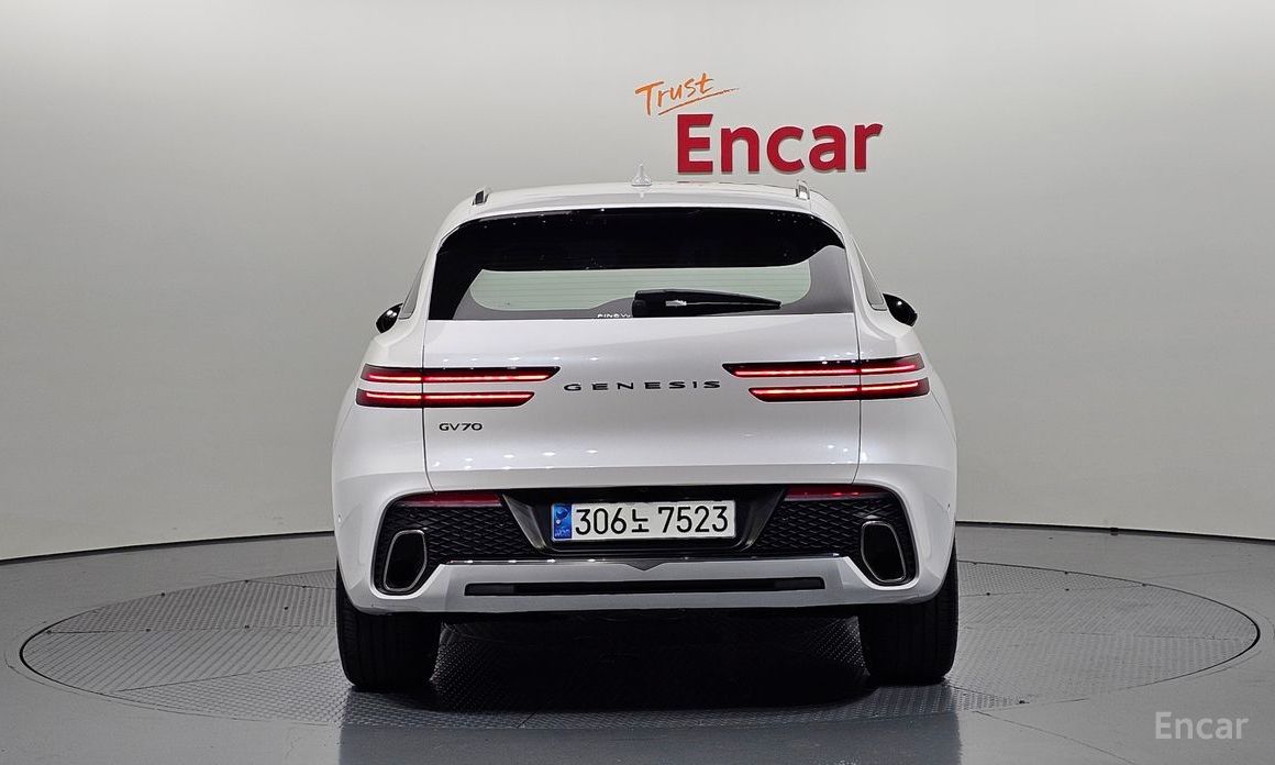  Genesis GV70