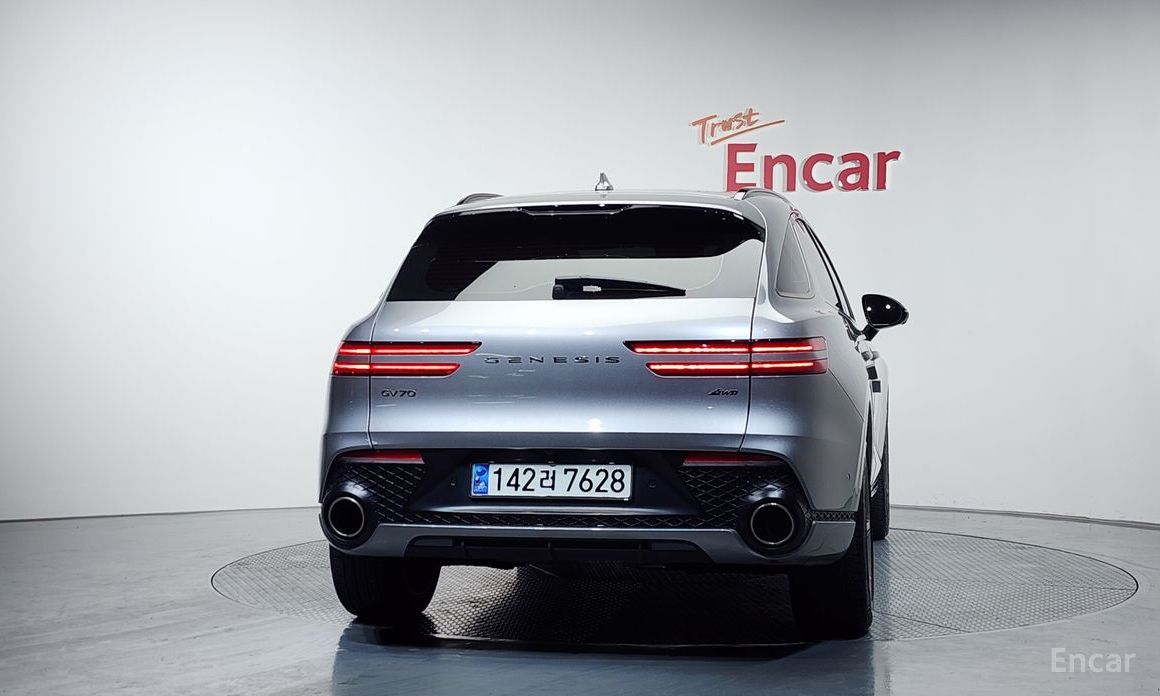  Genesis GV70