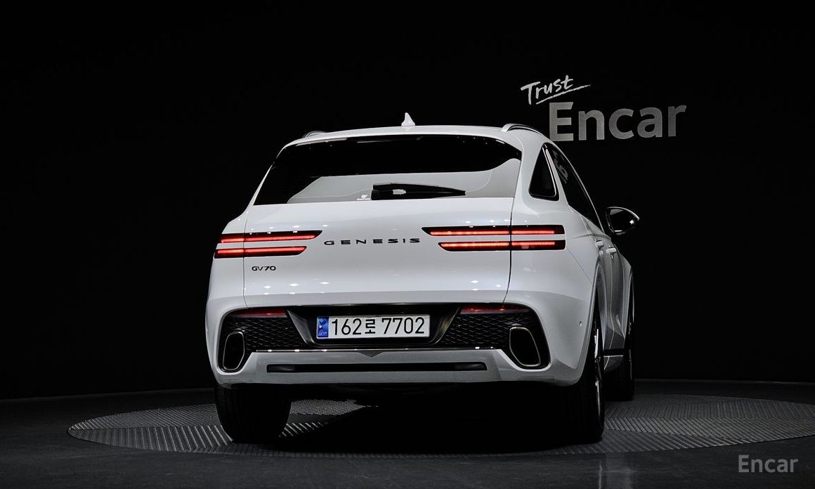  Genesis GV70