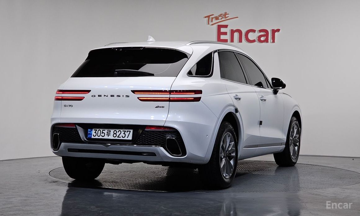  Genesis GV70