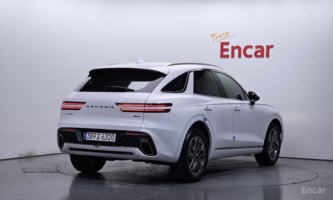  Genesis GV70