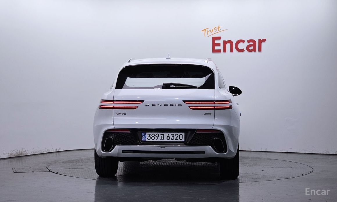  Genesis GV70