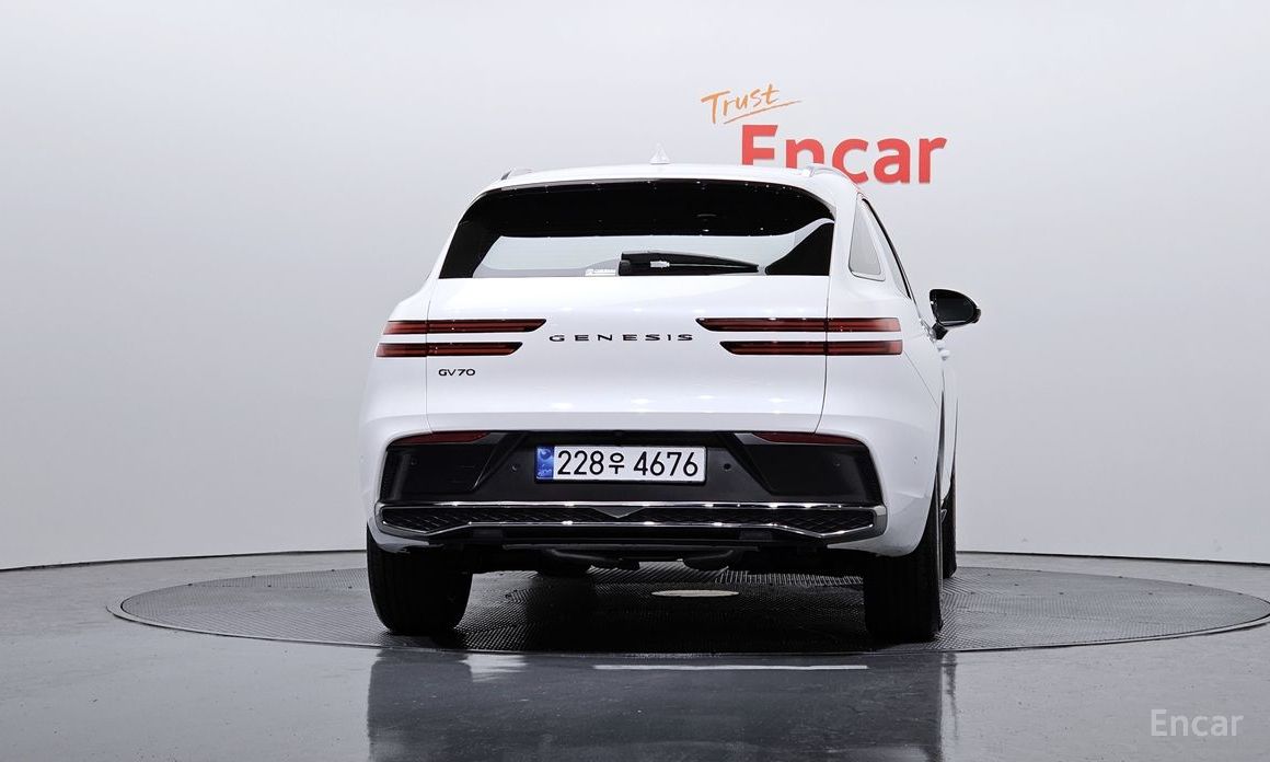  Genesis GV70