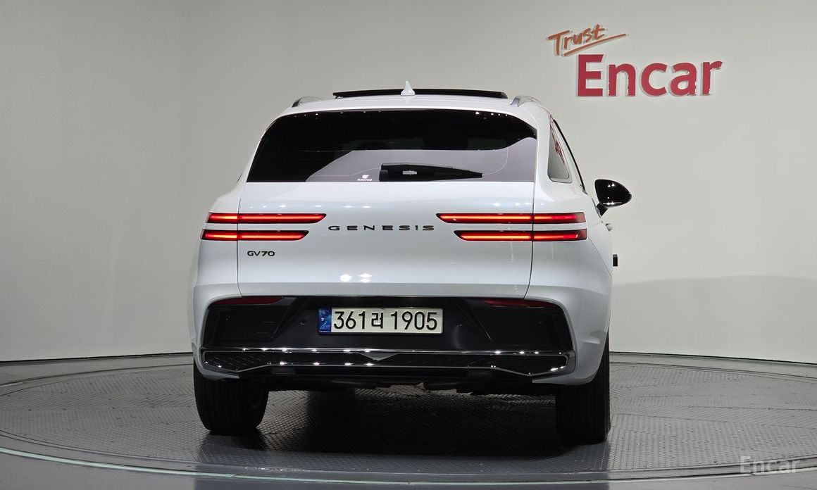  Genesis GV70