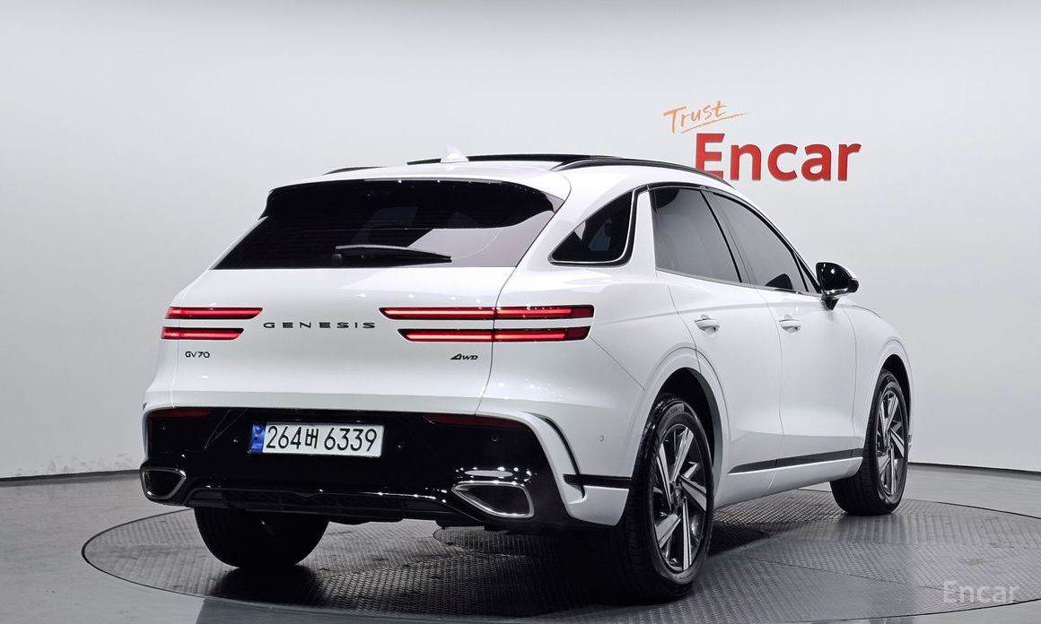  Genesis GV70