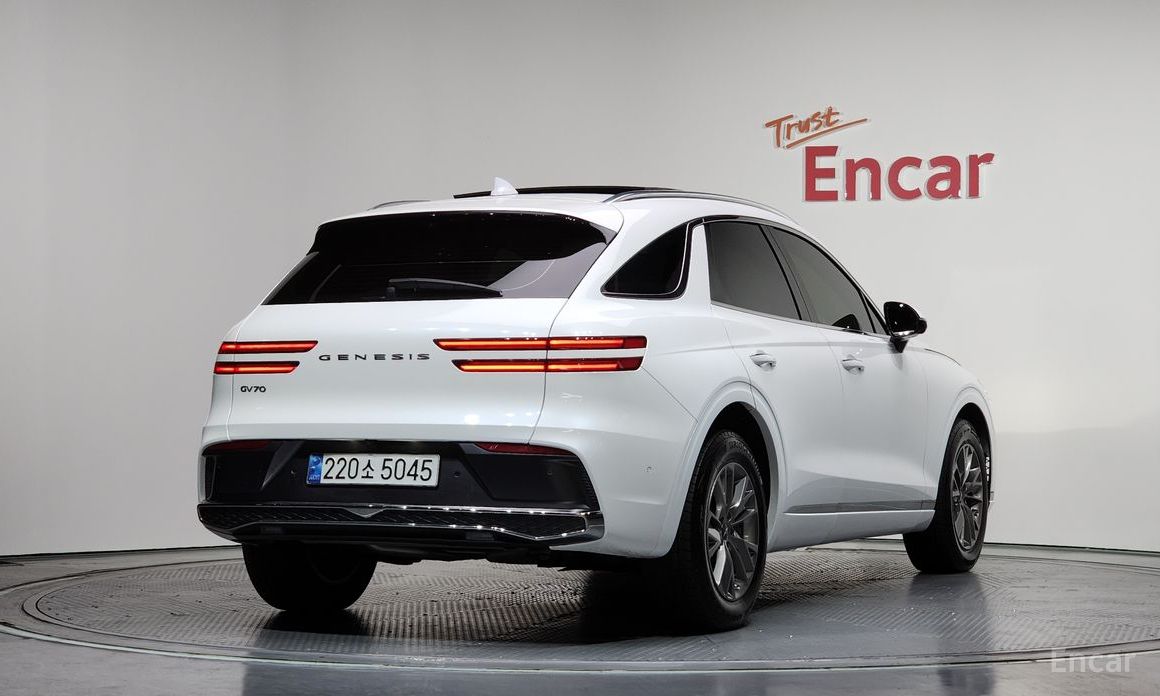  Genesis GV70