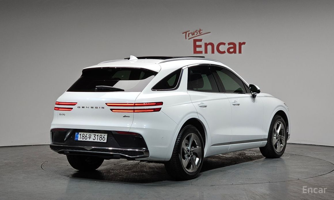  Genesis GV70