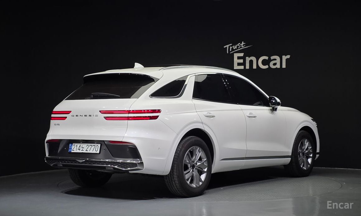  Genesis GV70