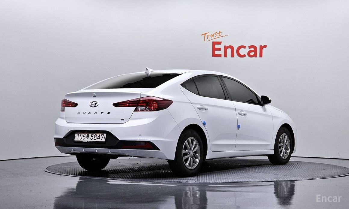  Hyundai AVANTE