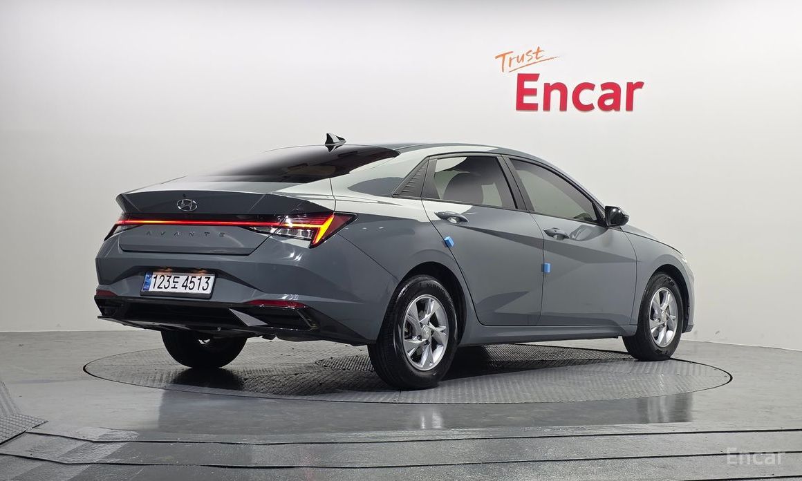  Hyundai AVANTE