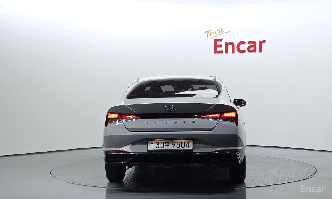  Hyundai AVANTE