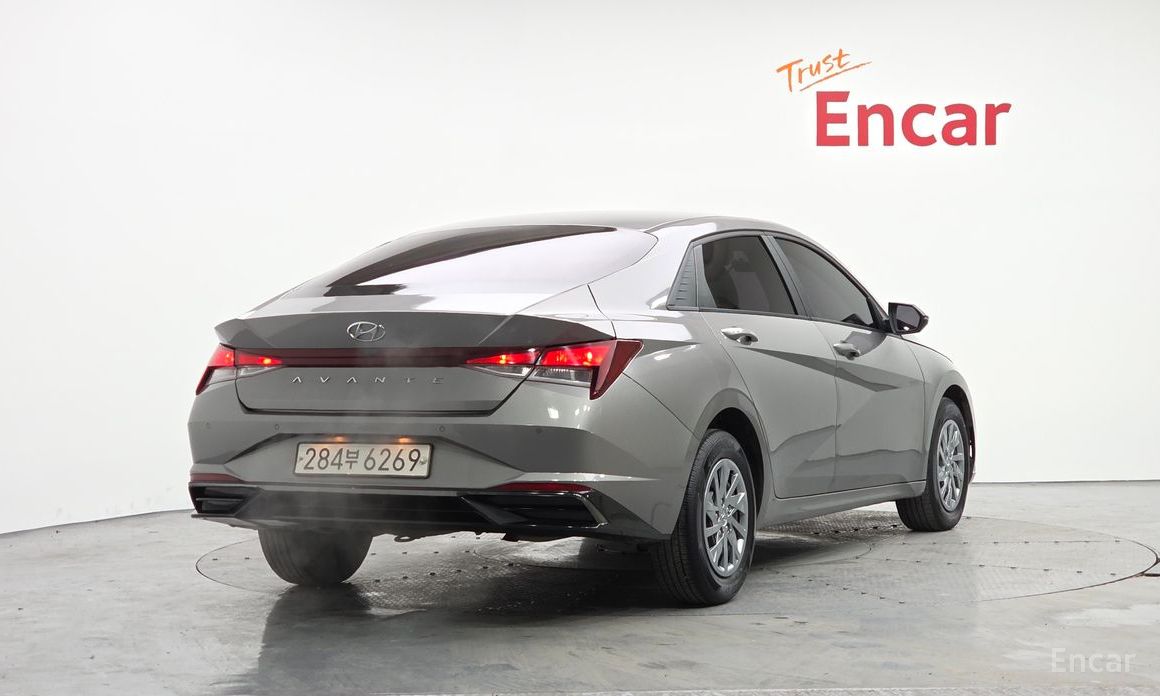  Hyundai AVANTE
