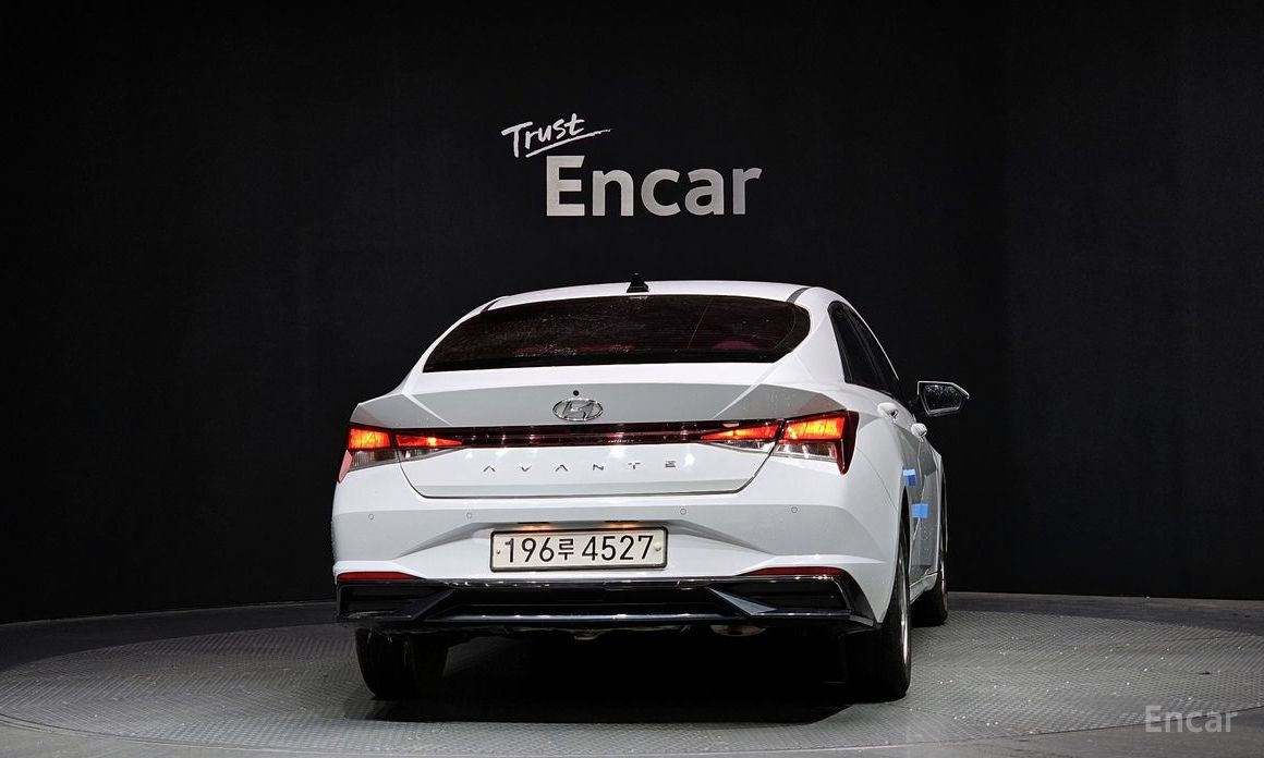  Hyundai AVANTE
