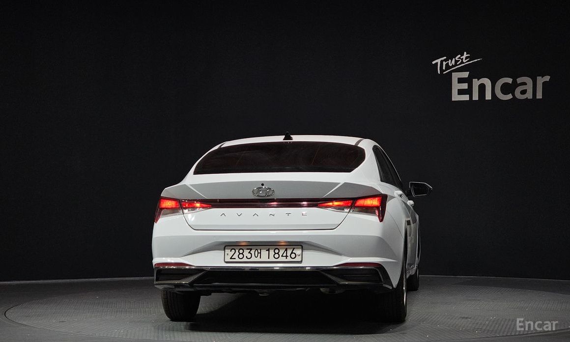  Hyundai AVANTE