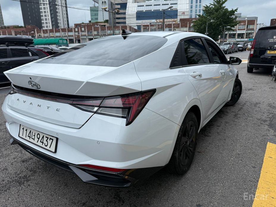  Hyundai AVANTE