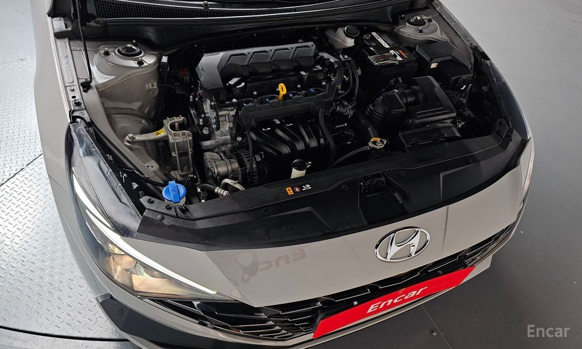  Hyundai AVANTE