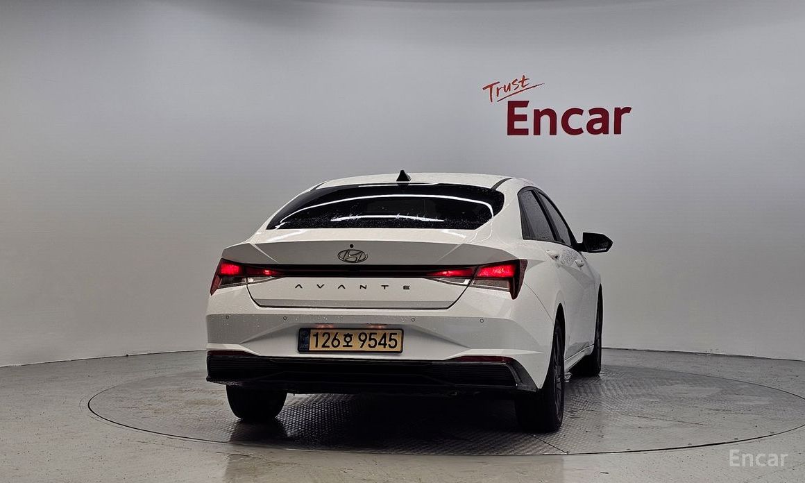  Hyundai AVANTE