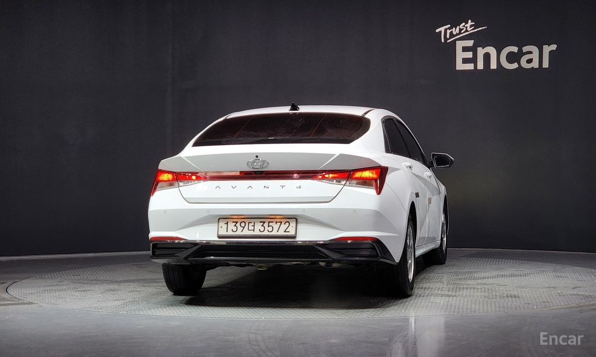  Hyundai AVANTE