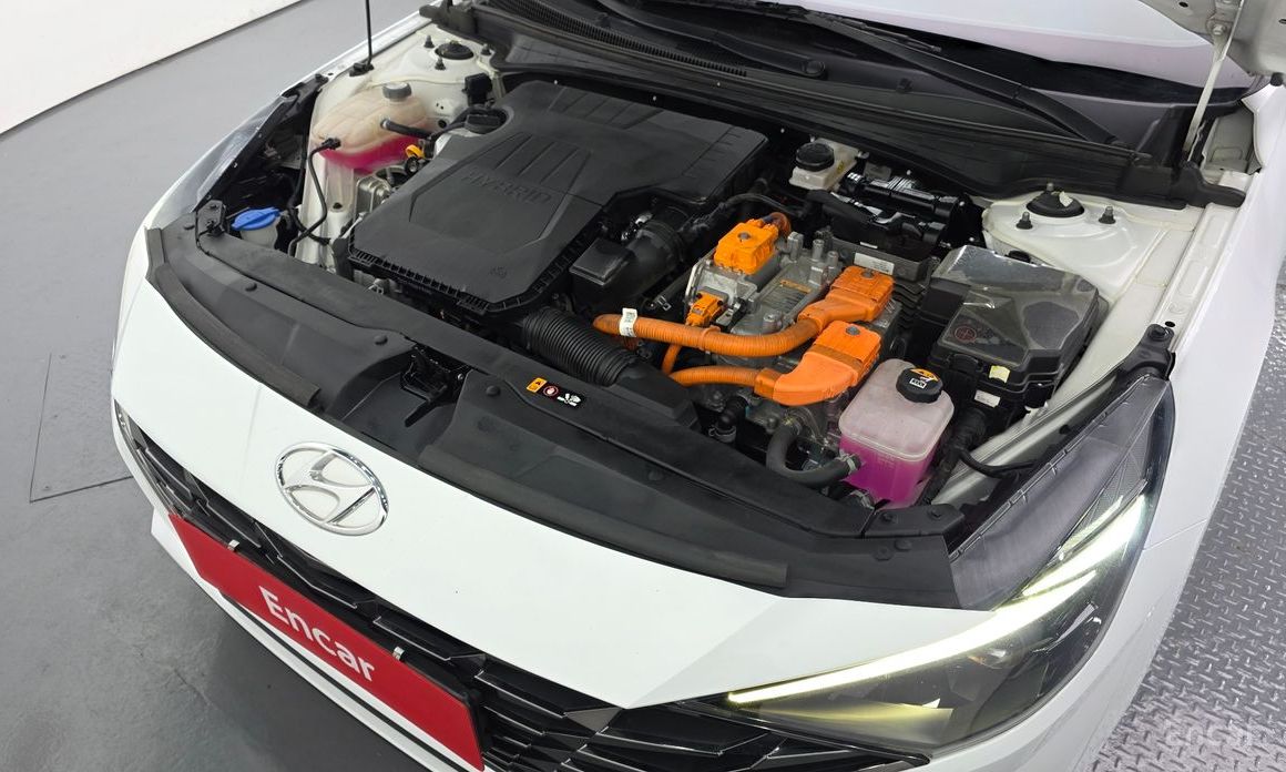  Hyundai AVANTE