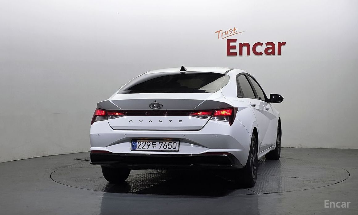  Hyundai AVANTE